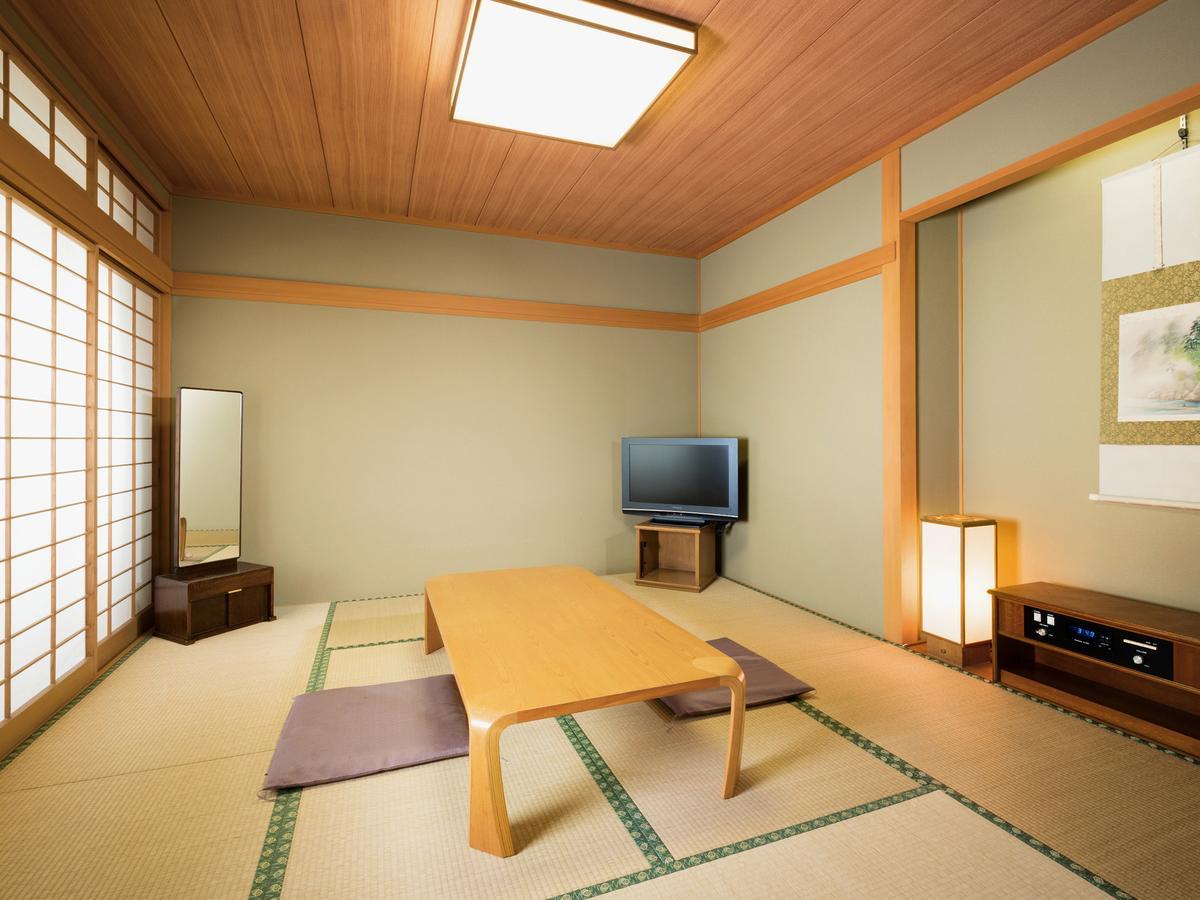 Takarazuka Hotel Ngoại thất bức ảnh
