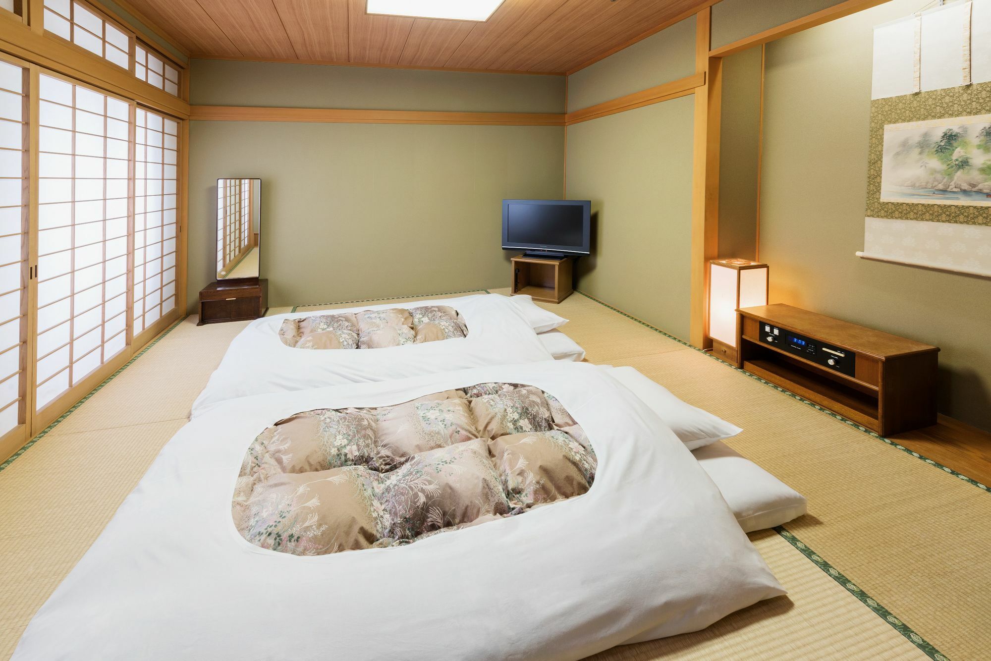 Takarazuka Hotel Ngoại thất bức ảnh