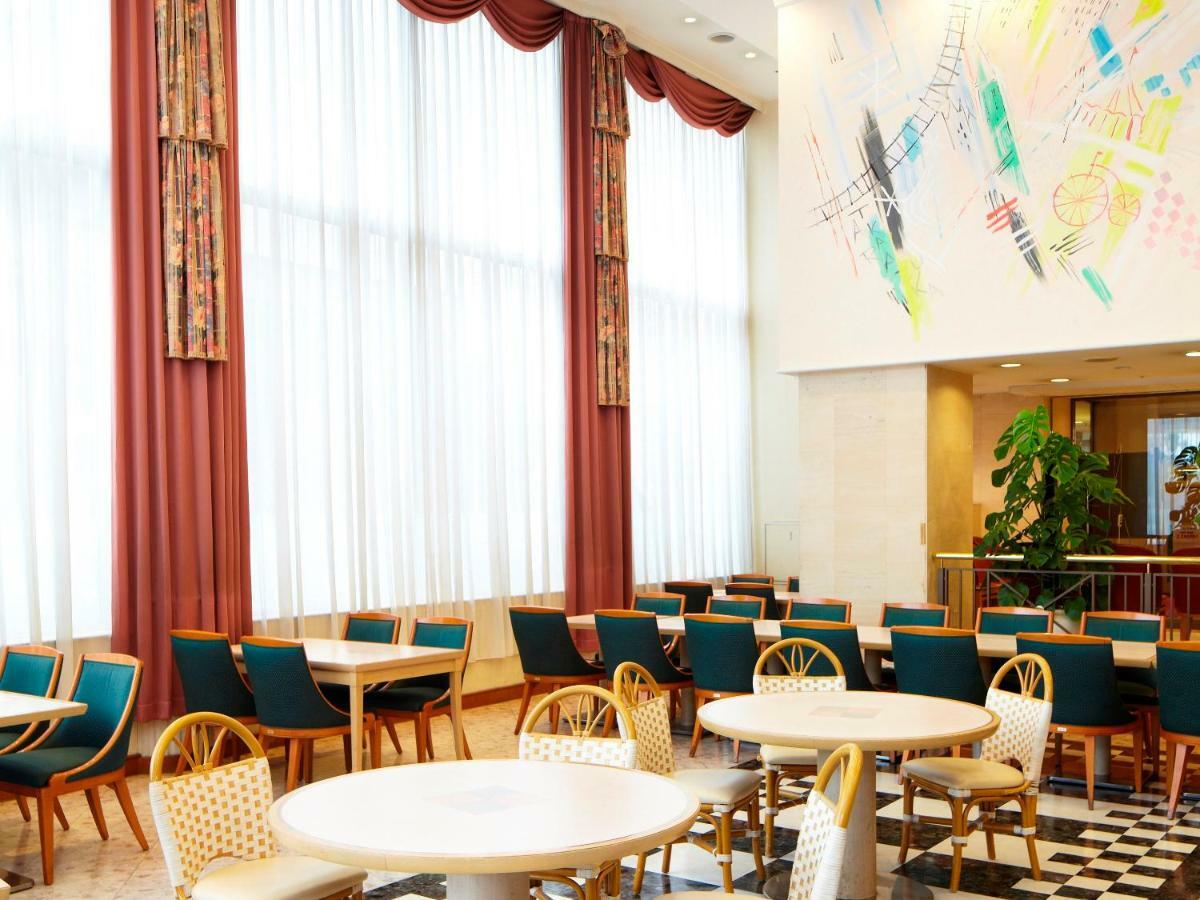Takarazuka Hotel Ngoại thất bức ảnh